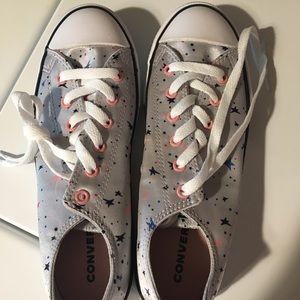 Converse all star sneakers youth size 5